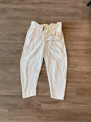 Free People Paradise Toggle Cropped White Pants, Size XS thumbnail 2