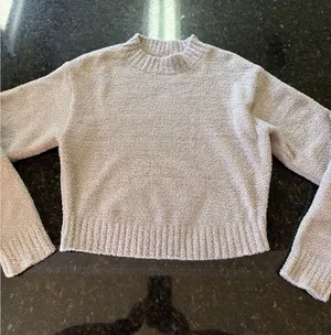 Ugg Sweater Sz Sm Soft Warm Winter Lounge Top Beige Luxury Shirt‎ Pullover thumbnail 1