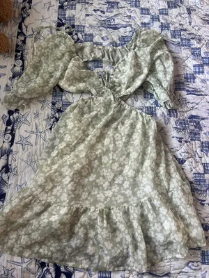 Boutique Green And White Floral Dress thumbnail 5