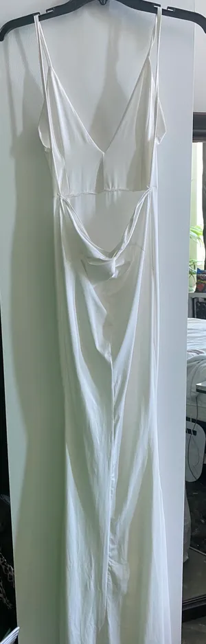 Formal White Dress thumbnail 5