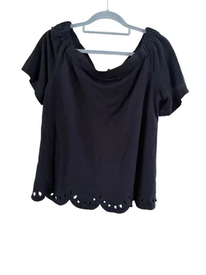 Women's Ann Taylor Black Scalloped Hem Blouse Size L thumbnail 9