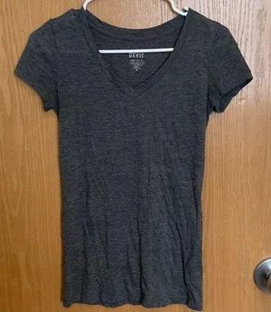 Gray T thumbnail 1