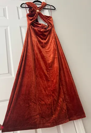 Anthropologie Flat White Velvet Halter Cutout Midi Dress, Size XL thumbnail 10
