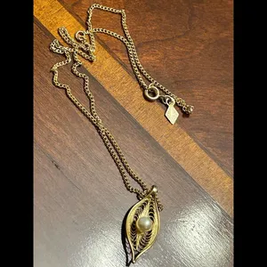 Vintage fashion jewlery 4 necklace thumbnail 10
