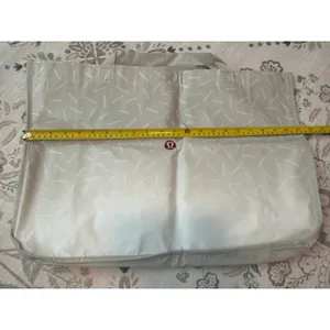 Lululemon Reusable Shopping Limited Edition Jumbo XL Tote Recycle NEW thumbnail 2