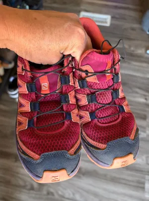 Salomon XA Pro J Women's Trail Running Shoes Size 2 US Red,melon,purple thumbnail 1