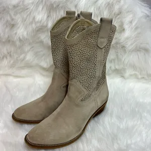 BCBGeneration ‘Bastille’ Cowboy Boots, Pull‎ On Boots Size 8 Bin 17 thumbnail 2