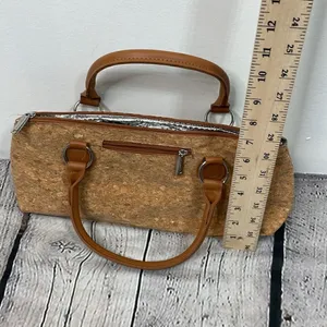 Primeware Cork Insulated Wine Clutch Classic Sassy thumbnail 7