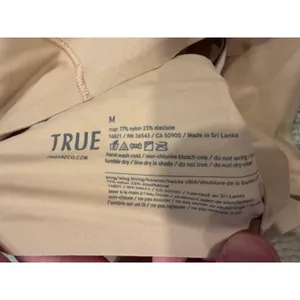 True & Co V Neck Bra Nude Beige Wireless Women's Sz M~All Day Comfort~NEW thumbnail 3