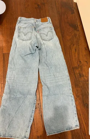 Levi’s Jeans thumbnail 2