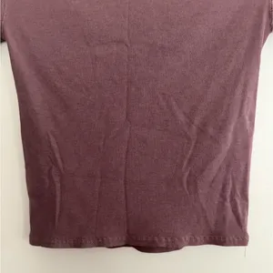 Vuori Pose Fitted Tee Cropped Short Sleeve Mauve Women's Size XS thumbnail 6