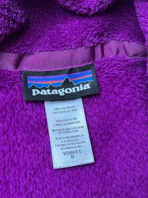 Magenta fuzzy Patagonia thumbnail 3