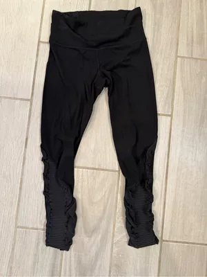 Athleta Black High-Rise Cropped Leggings with Ruched Calf thumbnail 3