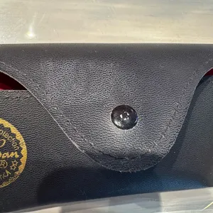 Ray-Ban Black Leather Sunglasses Case flaw thumbnail 3