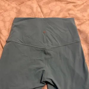 High-Waist lululemon align shorts thumbnail 2