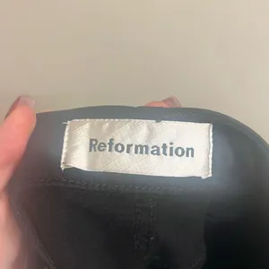 ✨Reformation Camille High-Rise Cigarette Black Sz 26 Jeans✨ thumbnail 9