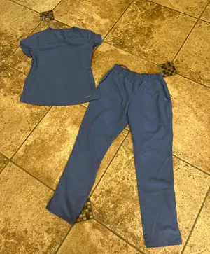 Jaanuu Scrub Set Sz S(see small flaw)! No :( thumbnail 1