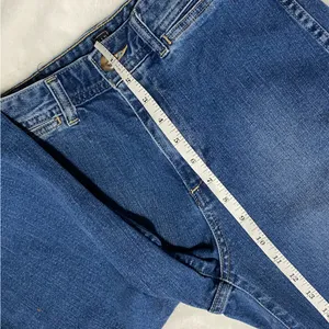 GAP High Rise Stride Wide Leg Denim Jeans Medium Wash Size 2 / 26 thumbnail 6