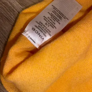 Vince Cashmere Scoop Neck Camisole‎ in Light Tangelo thumbnail 3