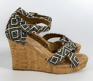 Toms Women's Seinna Aztec Black and white‎ pattern Wedge Heel Sandals Size 6 thumbnail 1