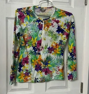 Swimwear, long sleeve top, size medium thumbnail 1