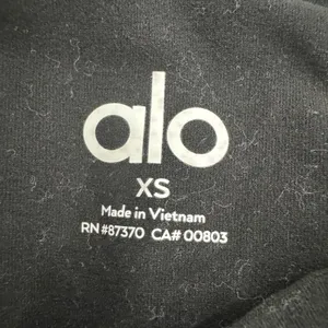 Alo Yoga Biker Shorts High-Waisted thumbnail 4