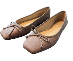 Liz Claiborne Memory Foam Tan Ballet Flat Shoes Flushing Slip On Faux Suede Sz 7 thumbnail 1