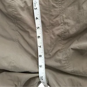 Mountain Hardwear Womens Size 6 Convertible Pants Hiking Outdoor thumbnail 9