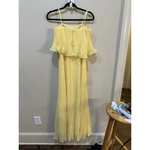 Betsy & Adam Women's Pleated Strapless Gown Lemon size 4 Pleated dress Flouncy thumbnail 6