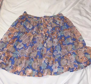 cute flowy floral skirt thumbnail 3