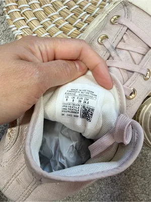 Converse All Starts Women’s Chuck Taylor Seasonal Lift Platform Sneakers Pink 8 thumbnail 11