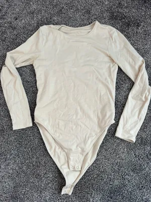 Long sleeve body suit  thumbnail 2