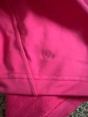 Inner Lululemon Glow High-Rise Shorts 3" thumbnail 3
