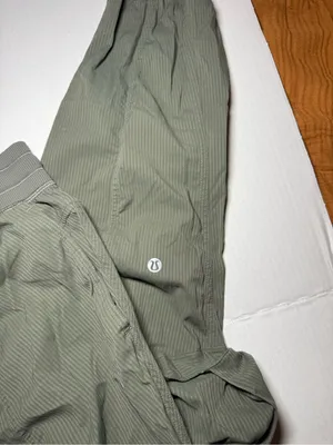 Lululemon Dance Studio Cargo Pants 28" thumbnail 2