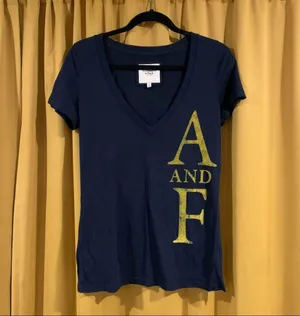 “A and F” Abercrombie V-Neck T-Shirt thumbnail 1