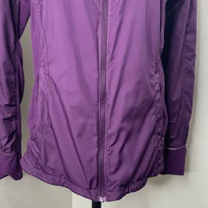 Lululemon Rush Hour Jacket Full Zip Darkest Magenta Purple Hooded Sz 12 *Flaw thumbnail 4