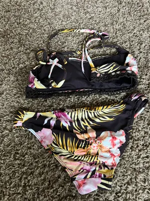 Xhilaration multicoloured bikini set Size XS #swimwear #summer thumbnail 3