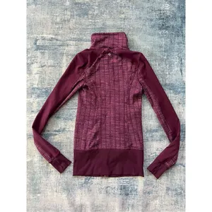 Lululemon Nice Asana Jacket Ziggy Wee August Glo / Plum Purple Size 2 thumbnail 4