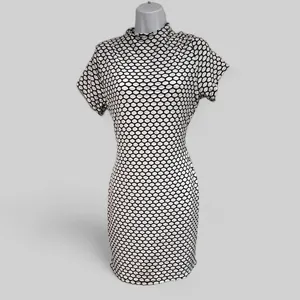 MISSGUIDED- Monochrome Mini Dress Size 10 NWT!!! thumbnail 3