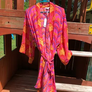 NEW Rose & Olive Kimono / Duster / Robe / Swim Coverup M thumbnail 2