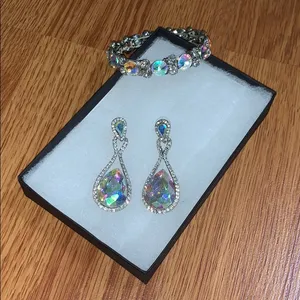Iridescence set thumbnail 1