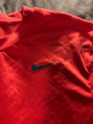 Men size medium Nike dri fit tee  thumbnail 2