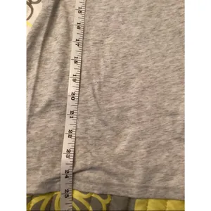 No Boundaries (NOBO) Basic Gray Scoop-neck Short Sleeve t-shirt M thumbnail 6