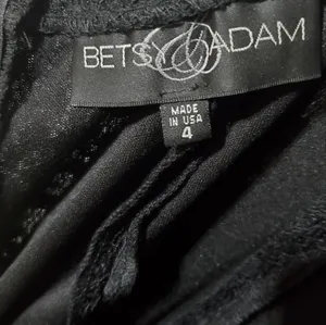 Betsy & Adam Evening Gown Size 4 thumbnail 8