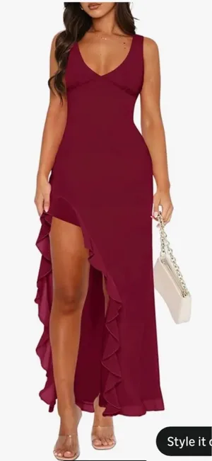 Red Dress thumbnail 1