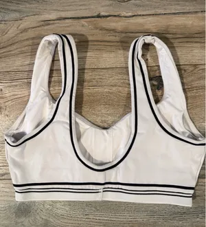 Alo Yoga Sports Bra thumbnail 8
