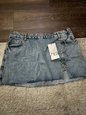 NWT Zara Denim Lace Up Mini Skirt. Size Large thumbnail 3