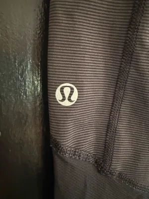 Lululemon crop leggings thumbnail 3