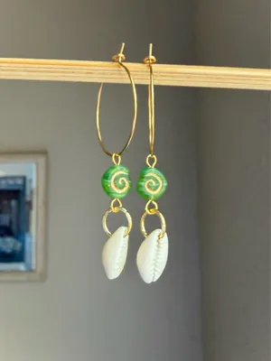 Handmade quality Czech glass beads snail shell & natural cowrie seashell hoop dangle earrings 🌀💕 thumbnail 3