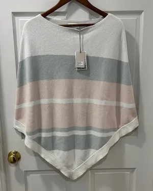 Barefoot Dreams CozyChic Ultra Lite Ocean Breeze Poncho One Size Fits All NWT thumbnail 1